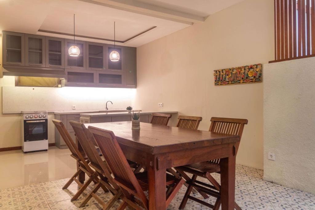Arana Suite Legian Exterior foto